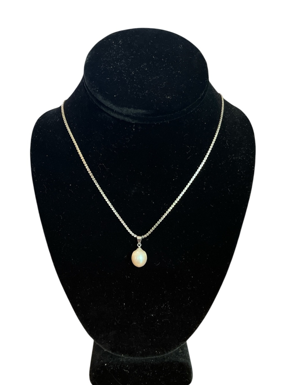 18k Cultured Pearl Pendant